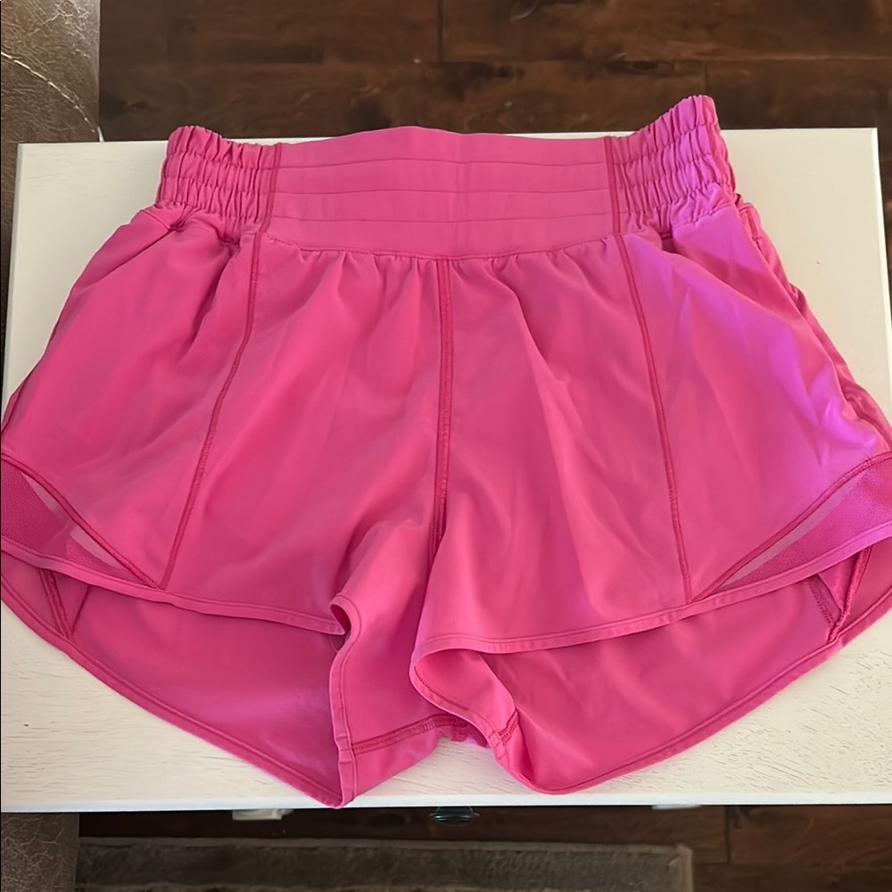 Lululemon Athletica Sonic Pink High Rise 2.5 Hottie Hots